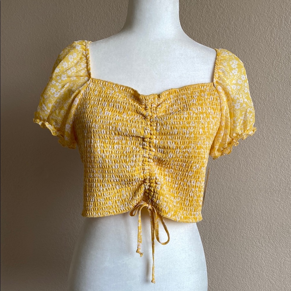 New Floral Scrunched Yellow Puff Sleeve Crop Top